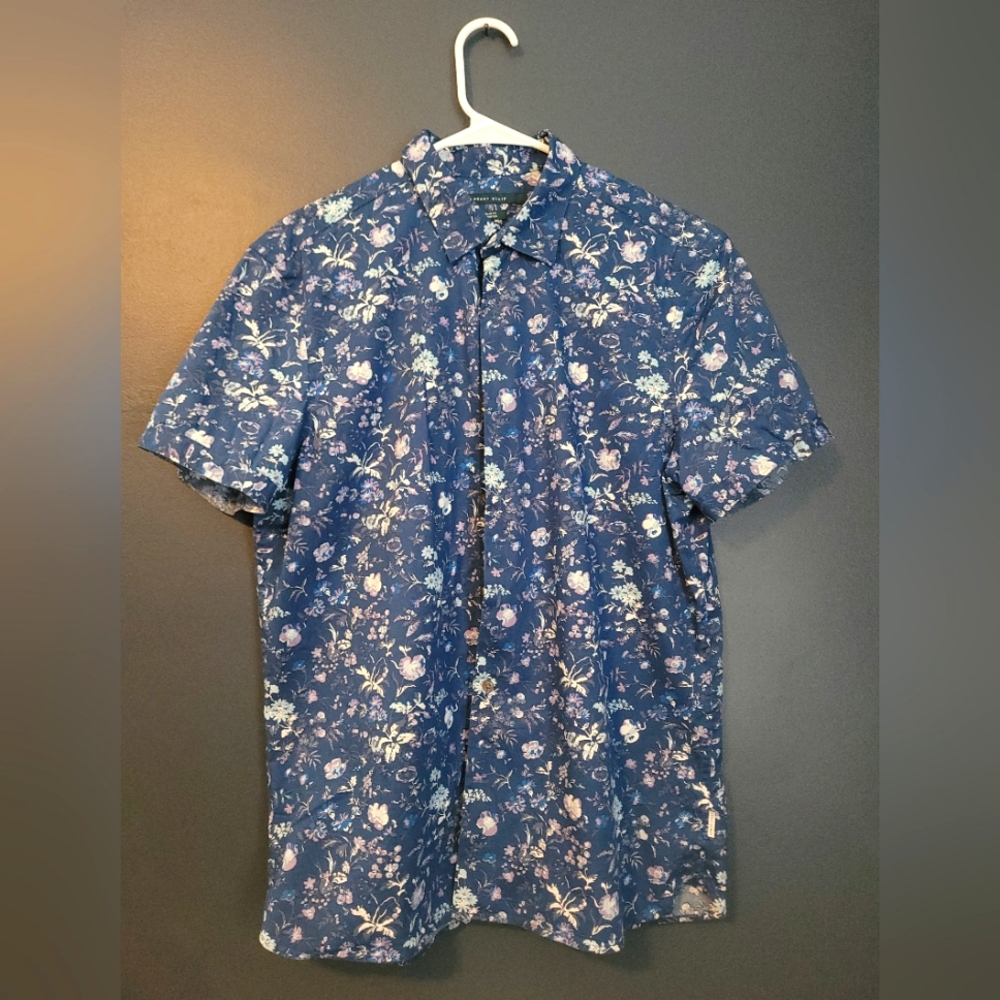 Perry Ellis - Slim Fit Short Sleeve Button Down - Large